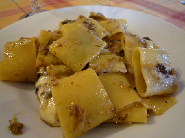 Franco's Mezzi Paccheri Franco's Mezzi Paccheri