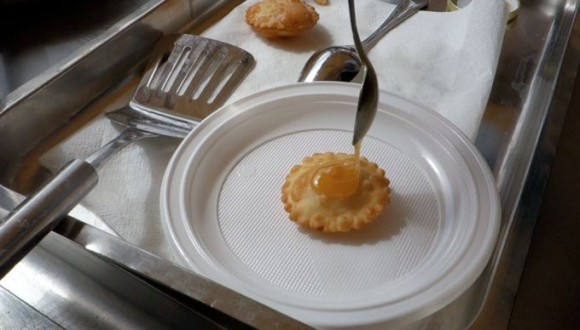 Seadas sardegna pastry recipe by Elizabeth Minchilli