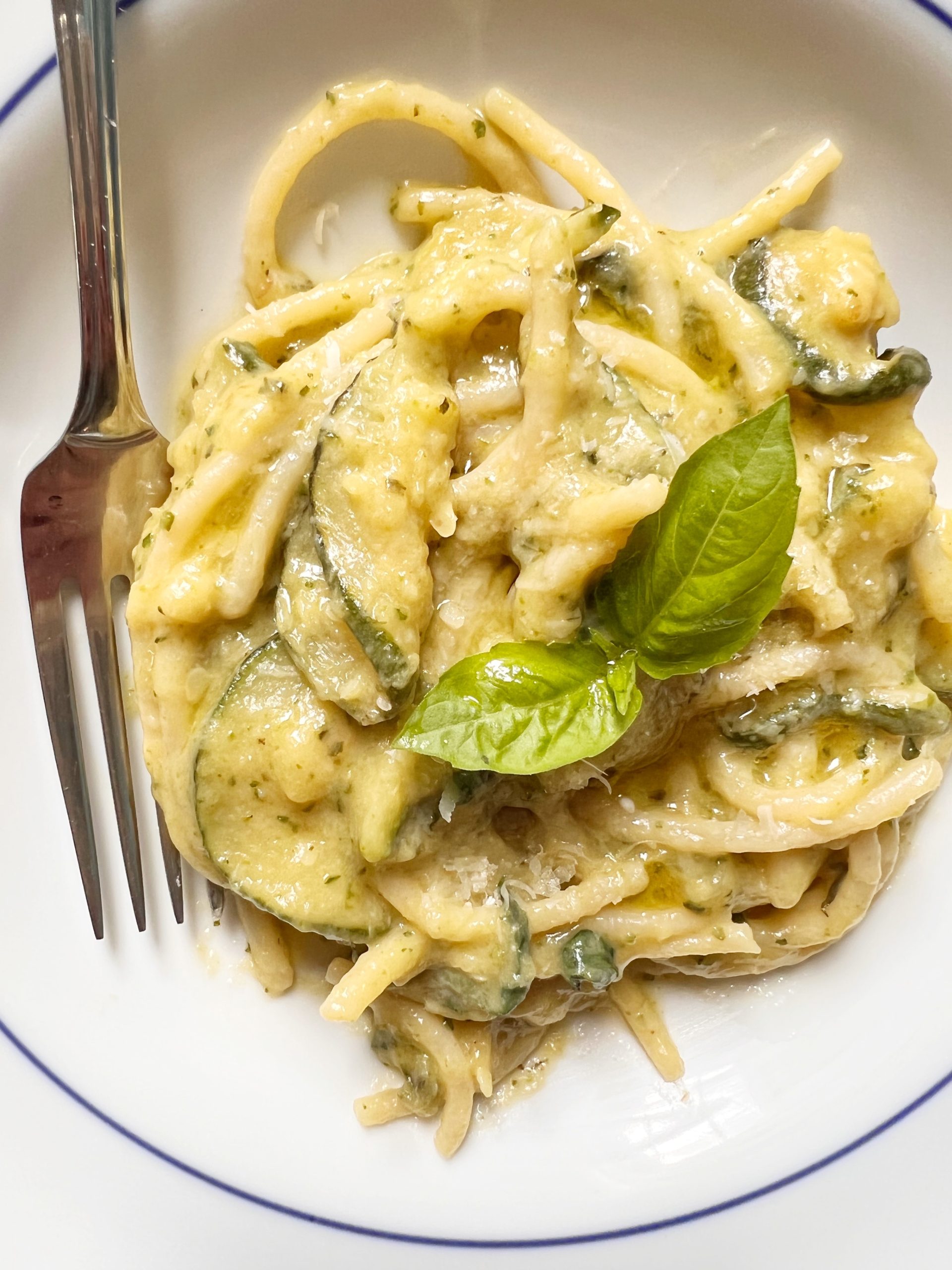 zucchini and spaghetti with fresh basil