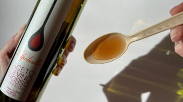 artisanal raw valpolicella red wine vinegar