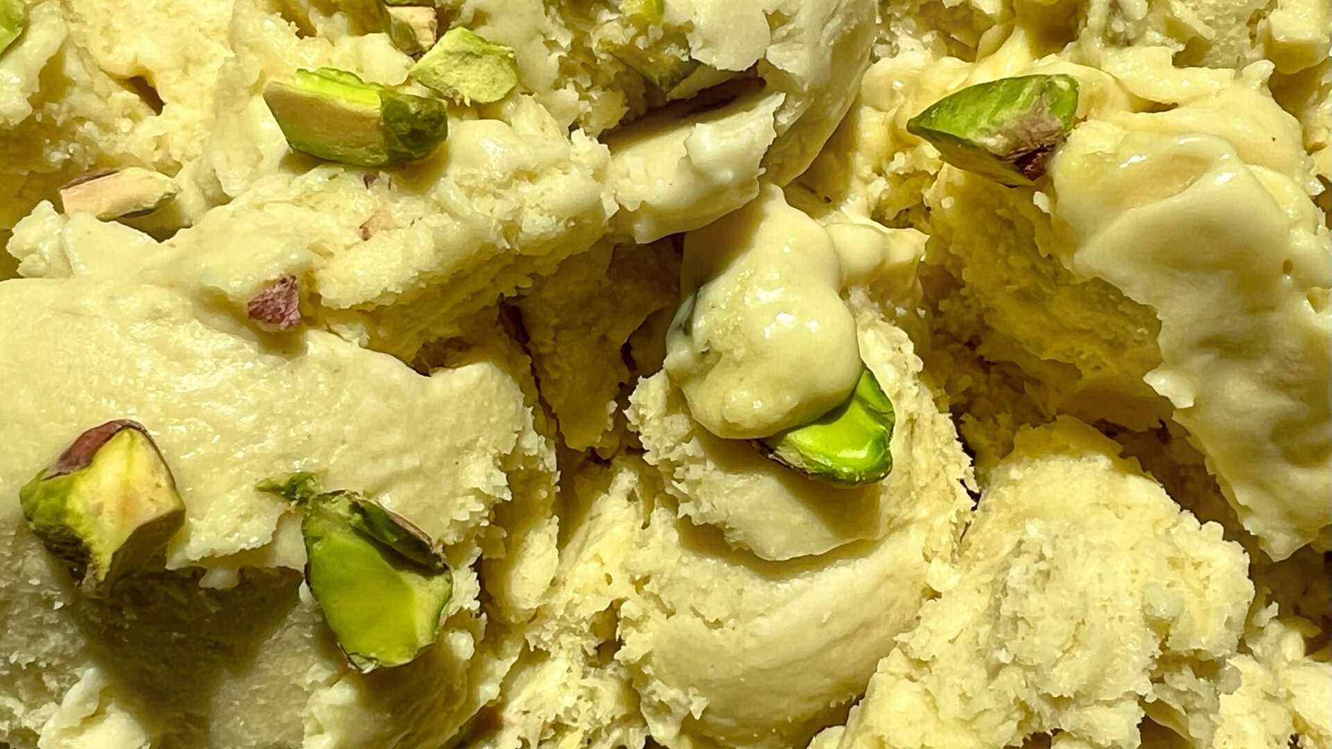 bronte pistachio gelato close up