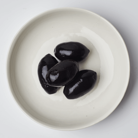 are black olives really black? cerignola are