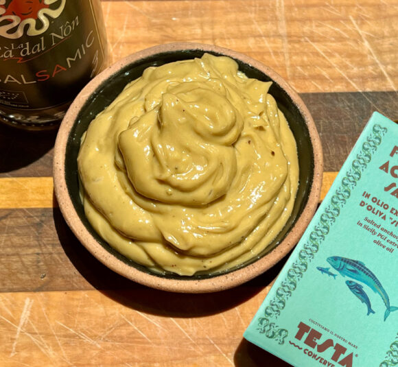 mayonnaise with anchovies tomato sandwich